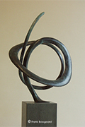 fotodocument bronzen beeld paalsteek